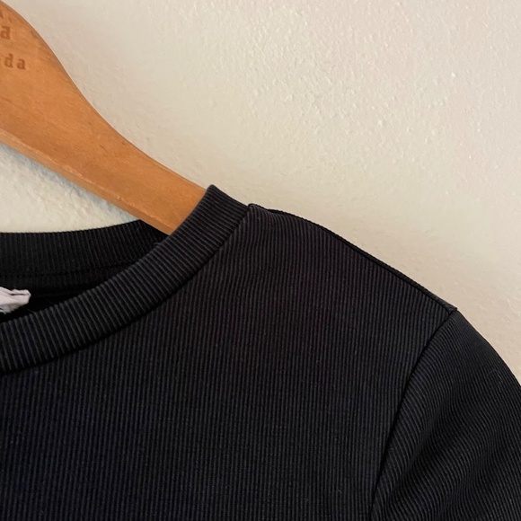 NWOT Elodie Black Ribbed Bodysuit, Sz Small - Picture 4 of 7